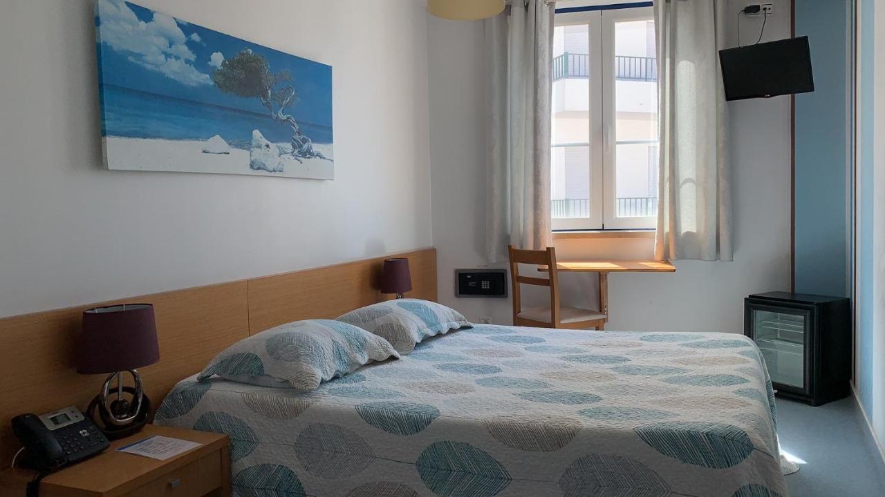 Weaa Hotel Назаре Екстериор снимка