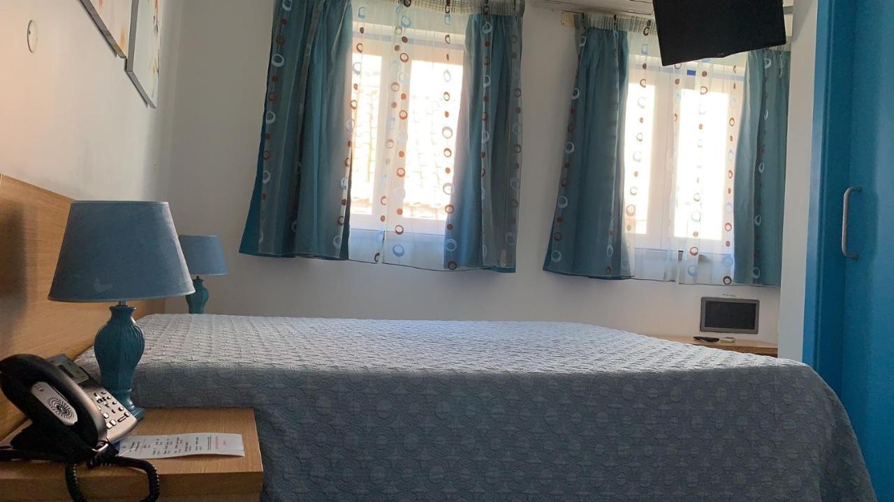 Weaa Hotel Назаре Екстериор снимка