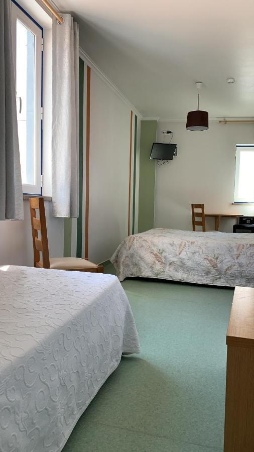 Weaa Hotel Назаре Екстериор снимка
