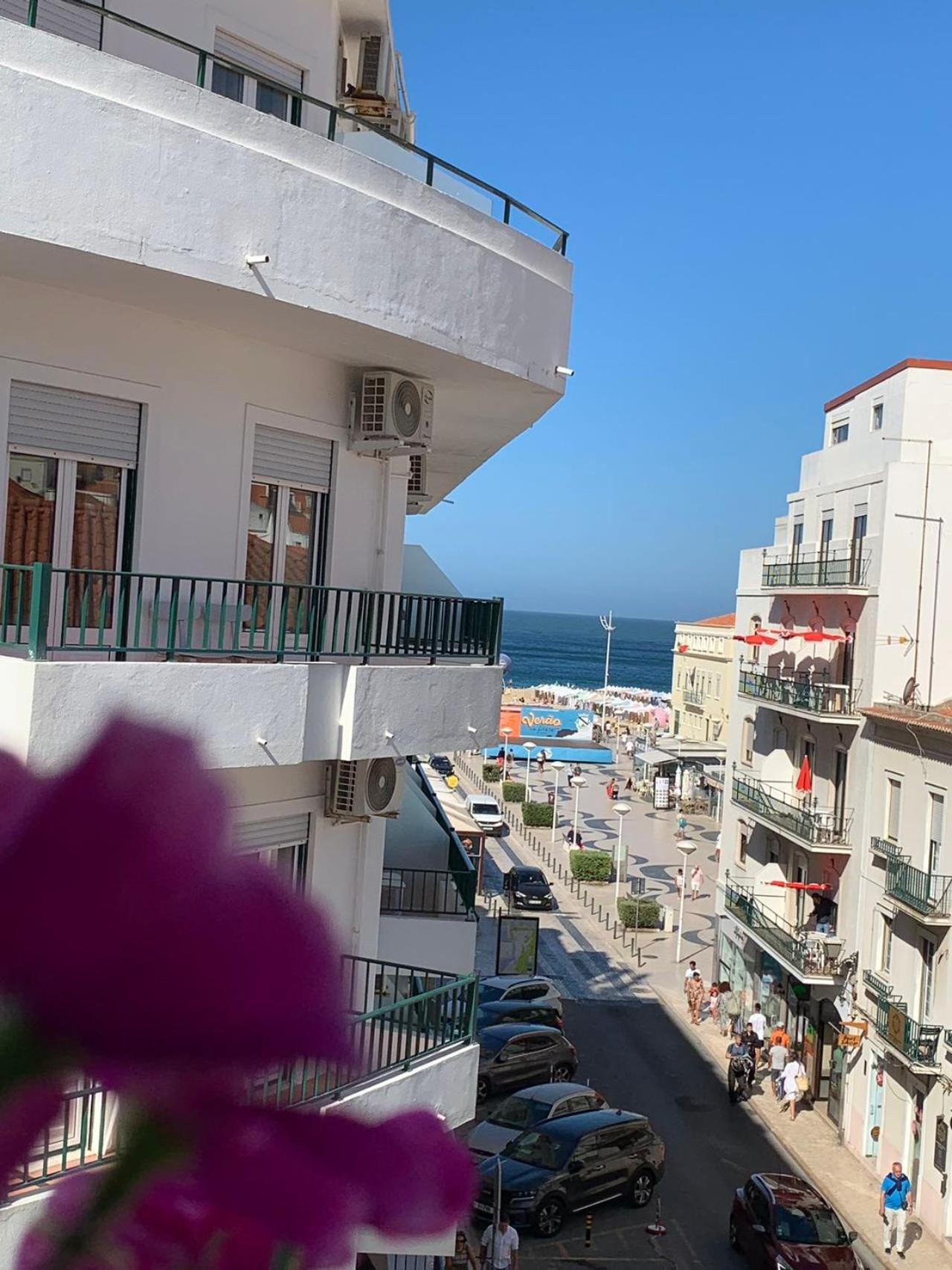 Weaa Hotel Назаре Екстериор снимка