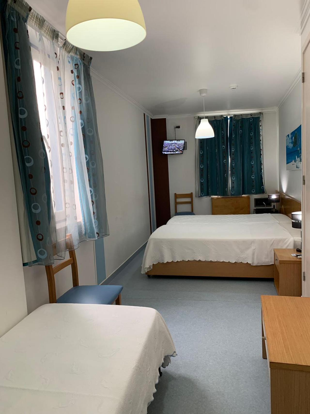 Weaa Hotel Назаре Екстериор снимка