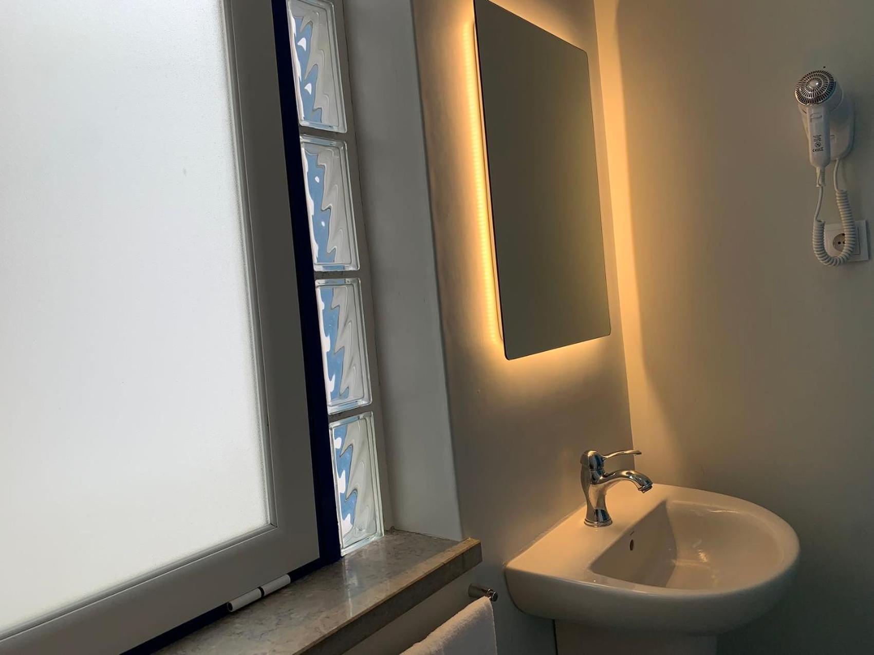 Weaa Hotel Назаре Екстериор снимка