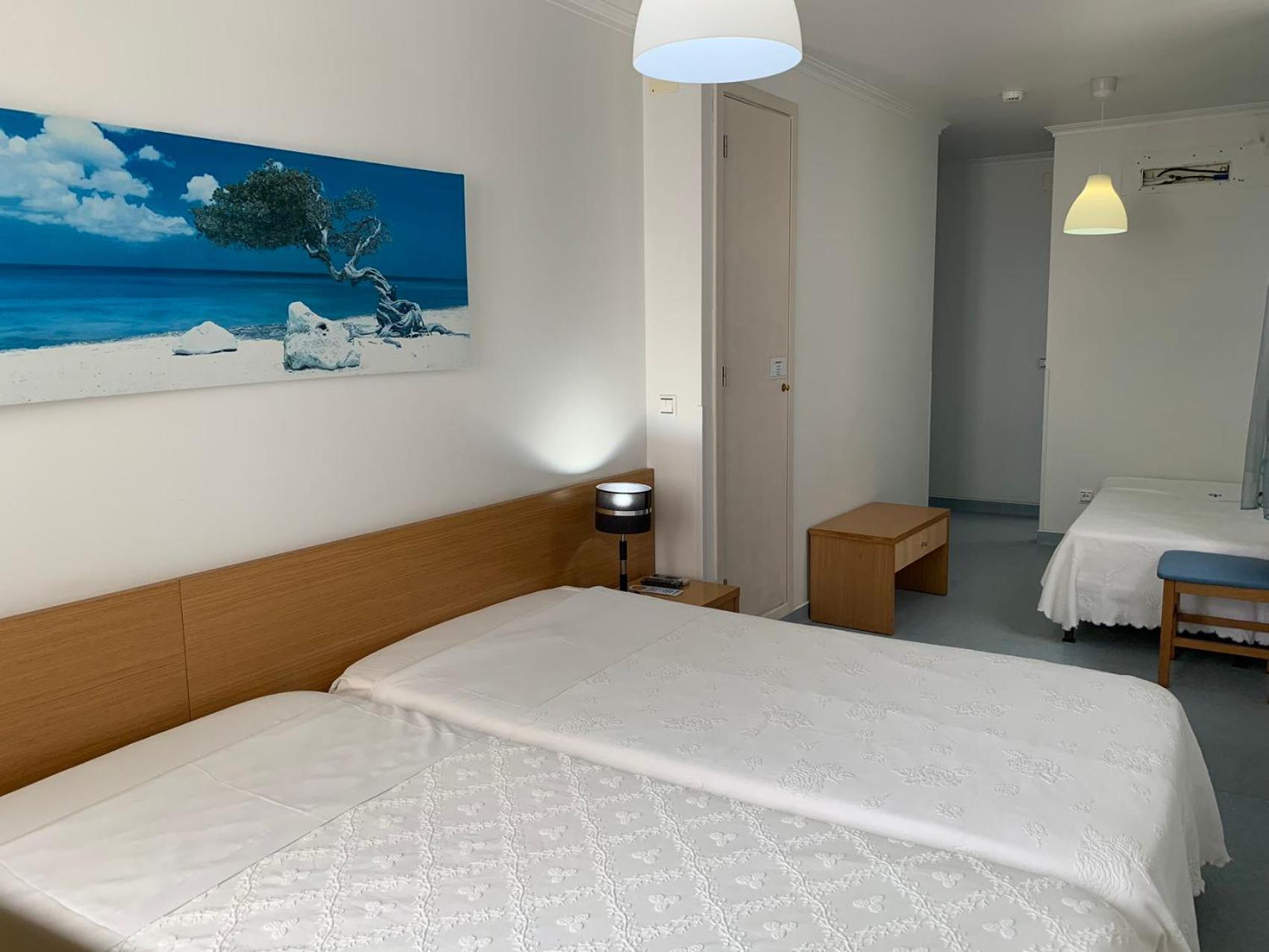 Weaa Hotel Назаре Екстериор снимка