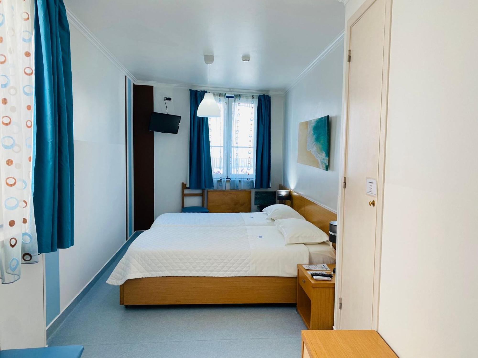 Weaa Hotel Назаре Екстериор снимка